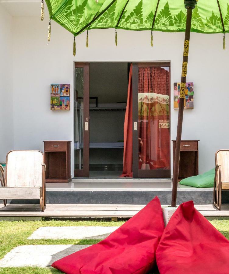 A Pousada La Boheme Canggu Exterior foto